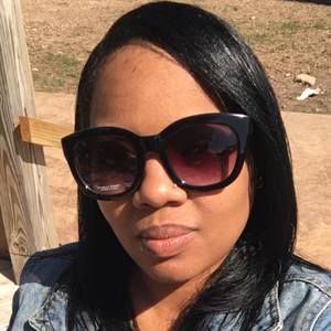 Meet your Posher, Anitra